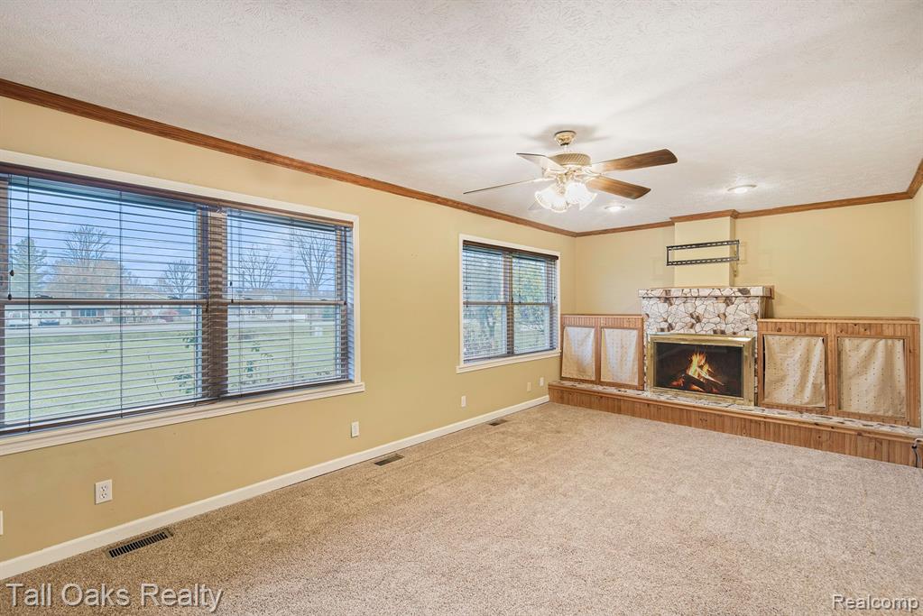 3157 Belsay Road Burton, MI 48519 - Photo 6 of 39