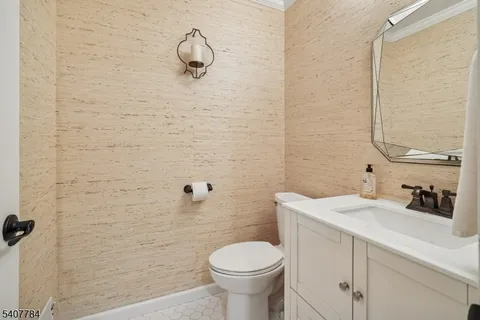 $775,000 | 122 Hempstead Court, Madison, NJ 07940