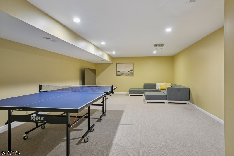 122 Hempstead Court Madison, NJ 07940 - Photo 23 of 25