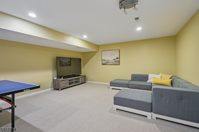 122 Hempstead Court Madison, NJ 07940 - Photo 24 of 25