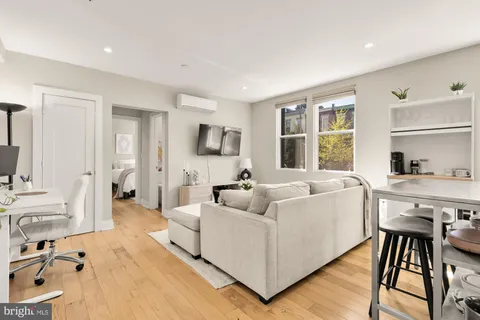 $345,000 | 3101 Sherman Avenue Northwest, Unit 204, Washington, DC 20010