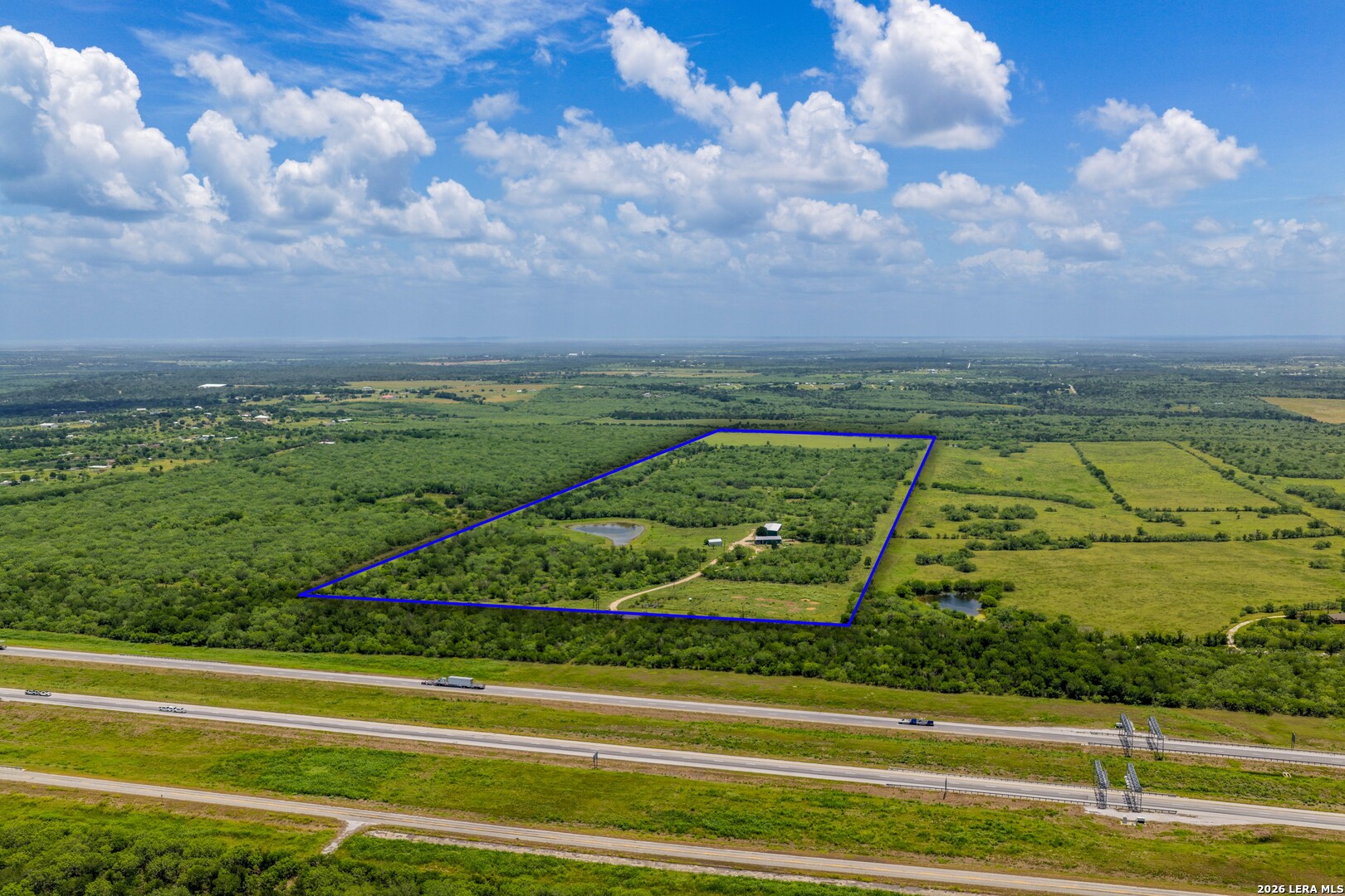 2249 Long Road Lockhart, TX 78644 - Photo 2 of 32