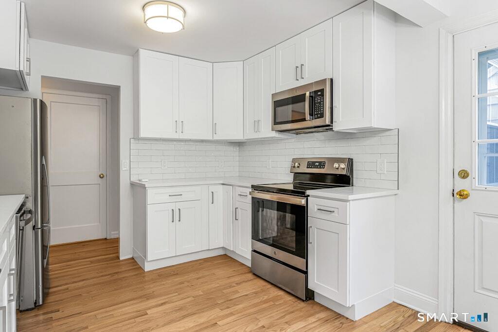 3 Walmsley Road Darien, CT 06820 - Photo 15 of 33 Gallery Image 15