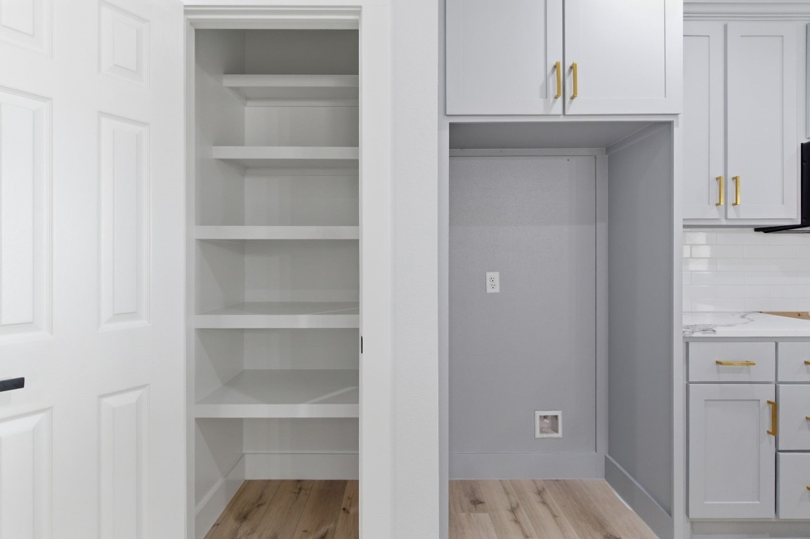 7040 Kinney Street Houston, TX 77087 - Photo 28 of 47