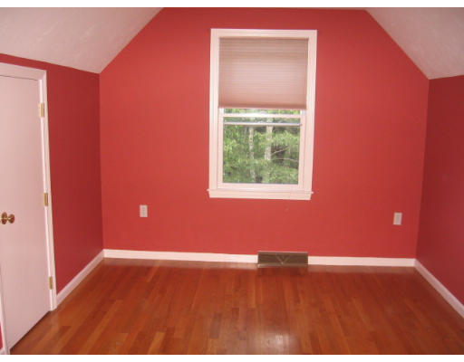 40 Country Road, Unit 40 Bellingham, MA 02019 - Photo 8 of 13 Gallery Image 8