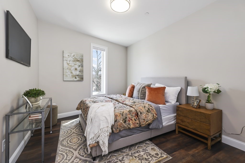 734 South Street, Unit 4 Boston, MA 02131 - Photo 20 of 42