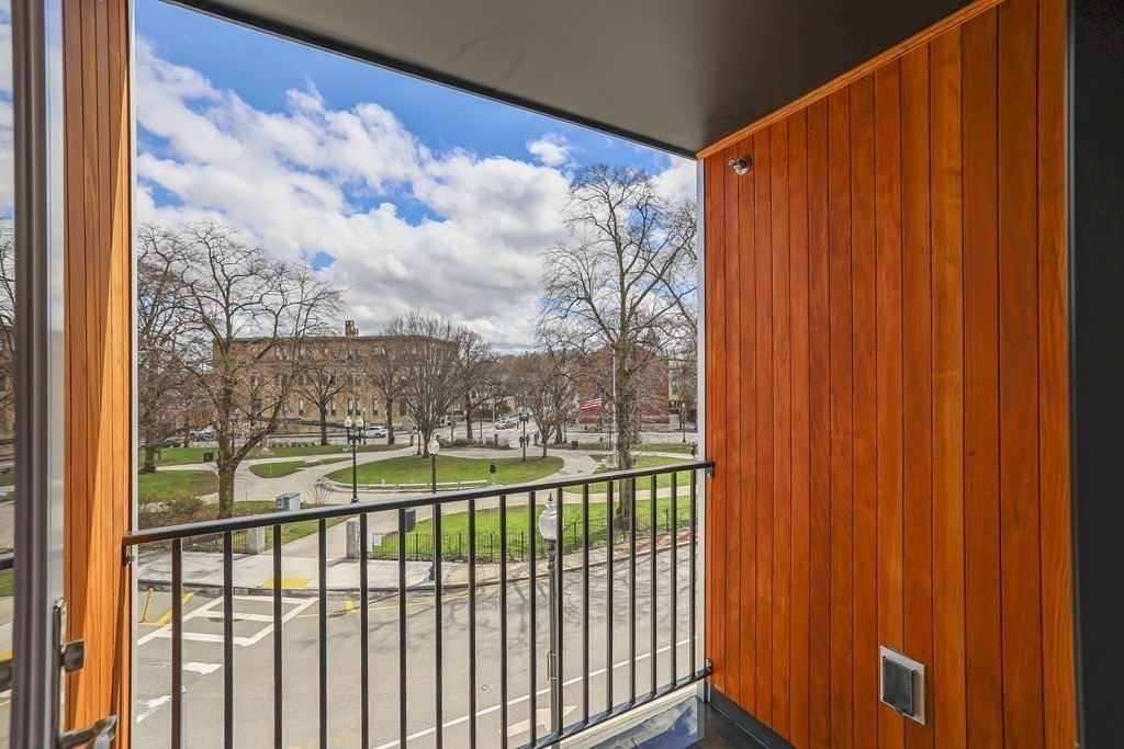 734 South Street, Unit 4 Boston, MA 02131 - Photo 32 of 42