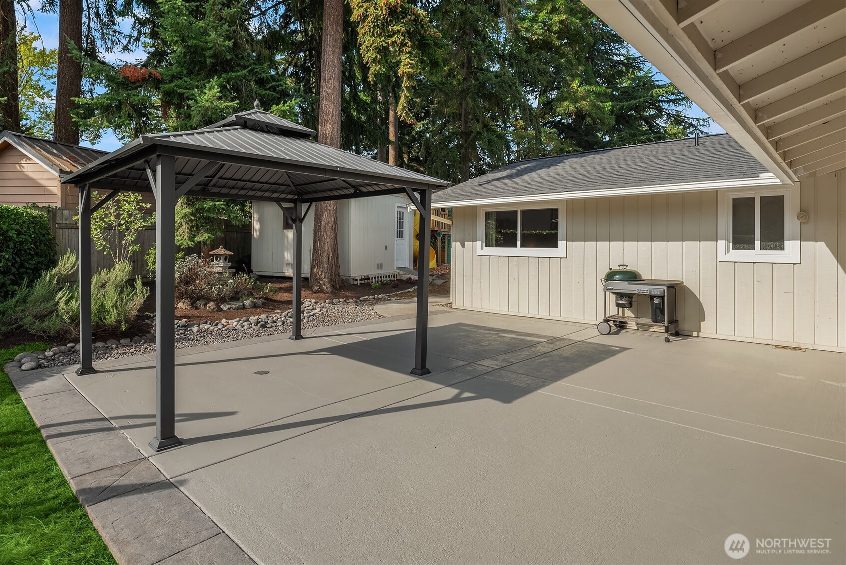 1825 Camas Avenue Northeast Renton, WA 98056 - Photo 21 of 33 Gallery Image 21