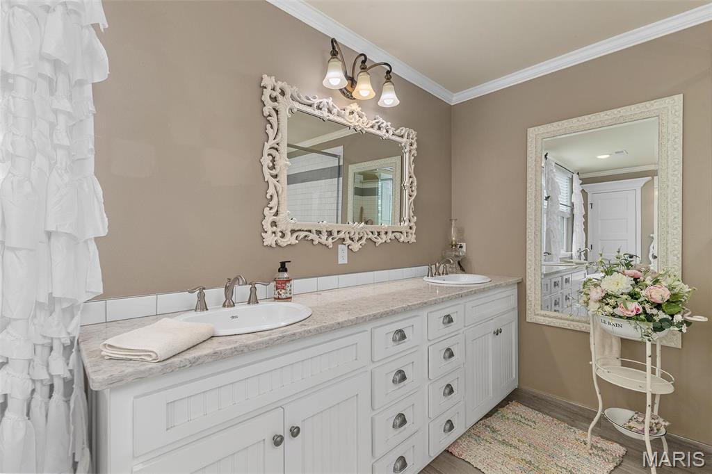 17305 Riverside Road Crocker, MO 65452 - Photo 34 of 96