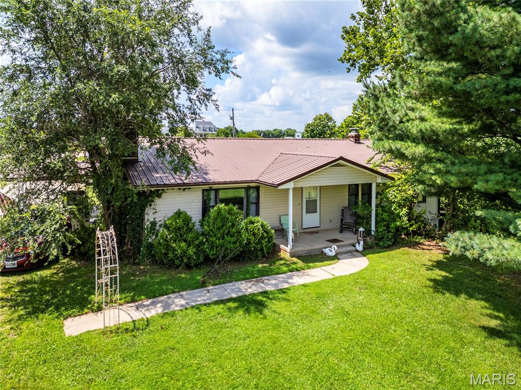 17305 Riverside Road Crocker, MO 65452 - Photo 5 of 96