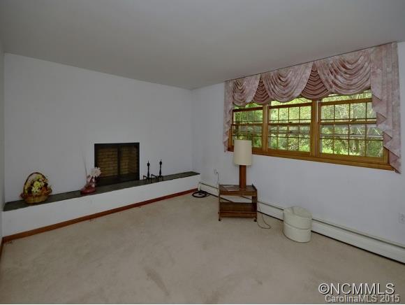92 Banjo Branch Road Mars Hill, NC 28754 - Photo 6 of 14 Gallery Image 6
