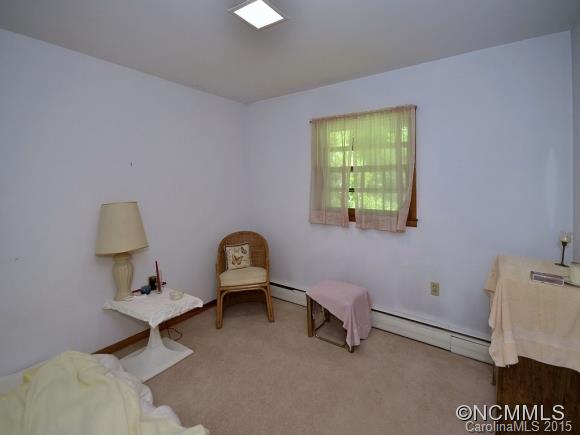 92 Banjo Branch Road Mars Hill, NC 28754 - Photo 7 of 14 Gallery Image 7