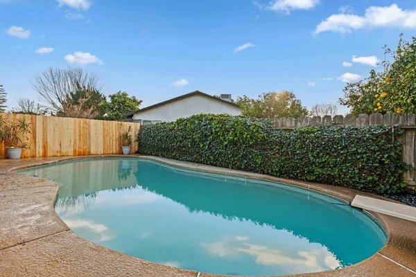 $469,000 | 3913 Peacock Lane, Modesto, CA 95356