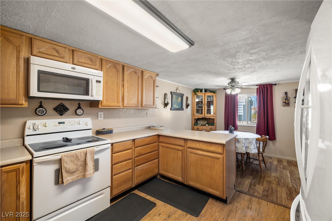 101 West Pechstein Road Pahrump, NV 89060 - Photo 11 of 33 Gallery Image 11