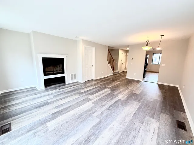 $259,900 | 218 Adams Hill Way, Unit 218, East Windsor, CT 06088