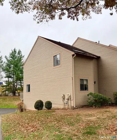 $259,900 | 218 Adams Hill Way, Unit 218, East Windsor, CT 06088