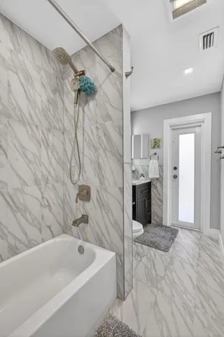 $5,000 | 2388 South Wallen Drive, Palm Beach Gardens, FL 33410