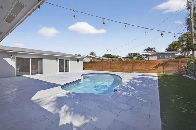 $5,000 | 2388 South Wallen Drive, Palm Beach Gardens, FL 33410