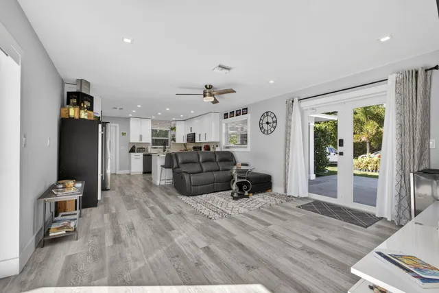 $5,000 | 2388 South Wallen Drive, Palm Beach Gardens, FL 33410