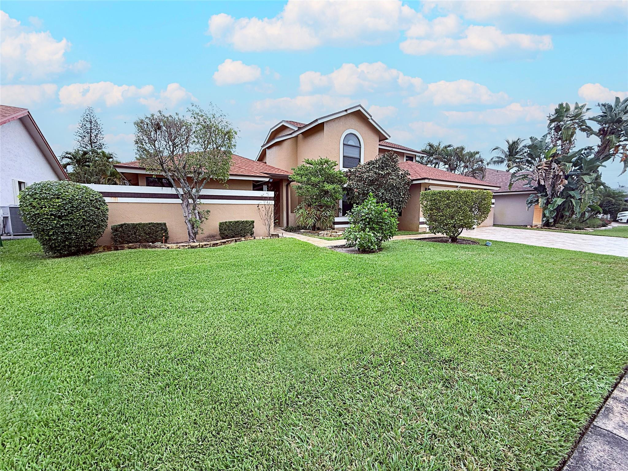 8725 Southwest 56th Place Cooper City, FL 33328 - Photo 3 of 45 Photo 3