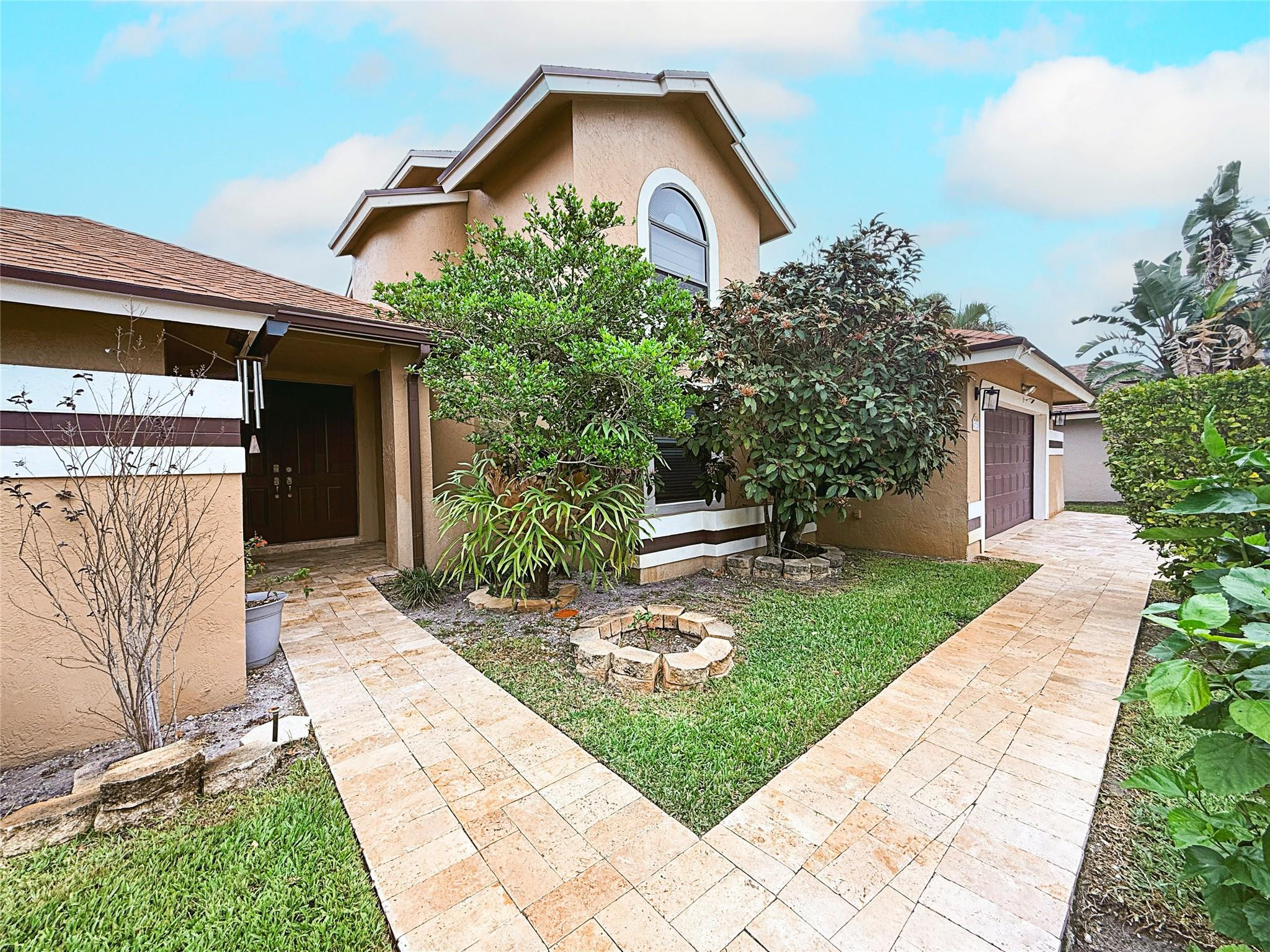 8725 Southwest 56th Place Cooper City, FL 33328 - Photo 4 of 45 Photo 4
