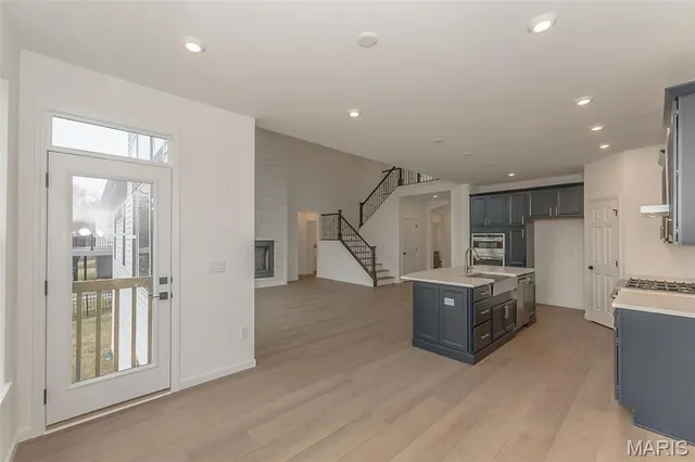 $699,900 | 837 Memsie Drive, O'Fallon, MO 63368