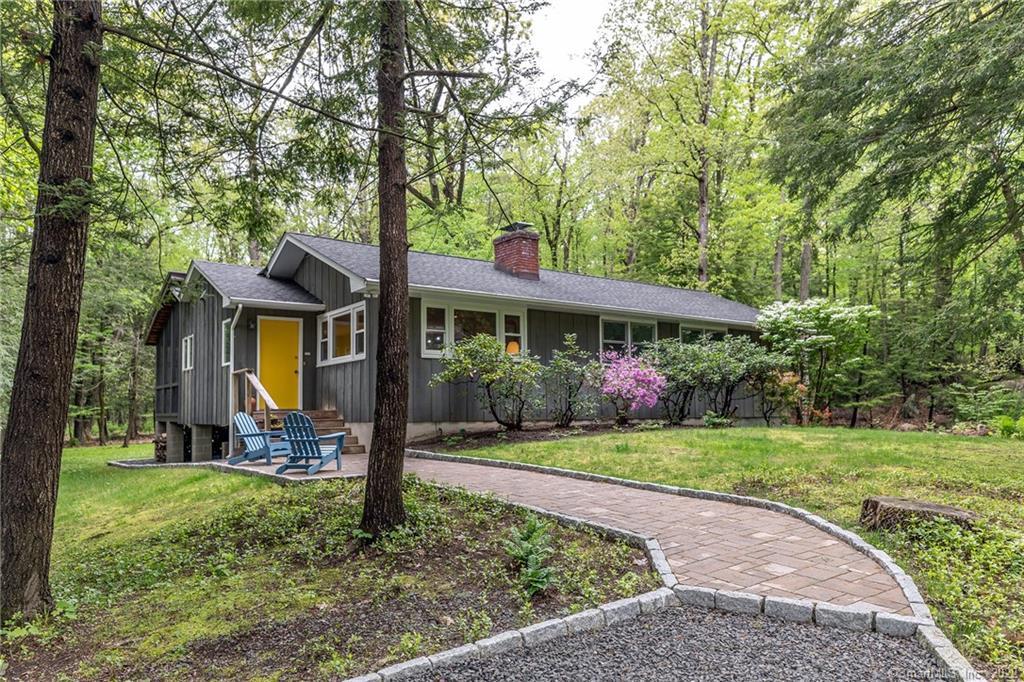 3 Arthur Street Danbury, CT 06810 - Photo 1 of 1