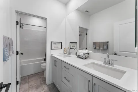 $899,000 | 10129 Hercules Way, Spring Valley, CA 91977