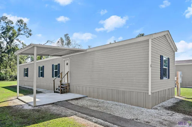 $1,300 | 27848 Frindik Lane, Unit TRAILER 5, Hammond, LA 70403