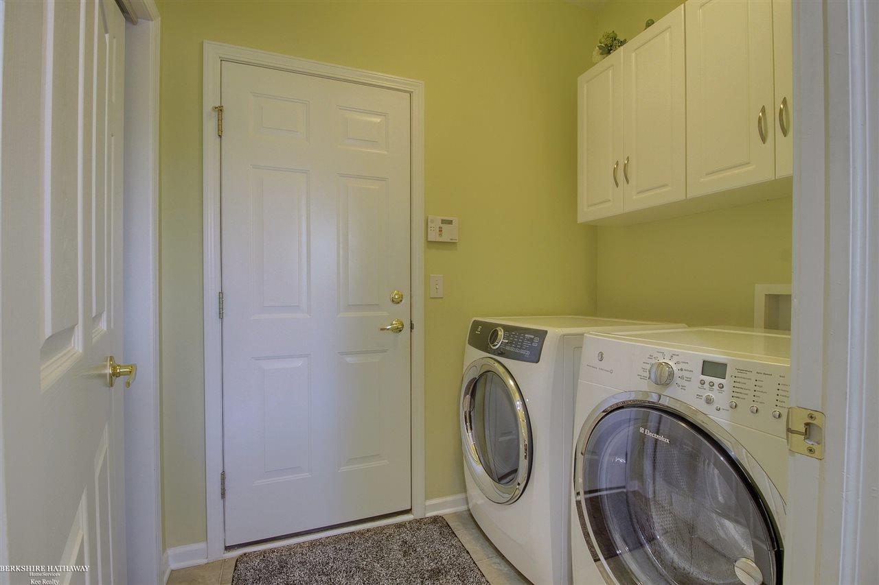 7269 Tottenham Drive Utica, MI 48317 - Photo 22 of 38 31320847-21.JPG