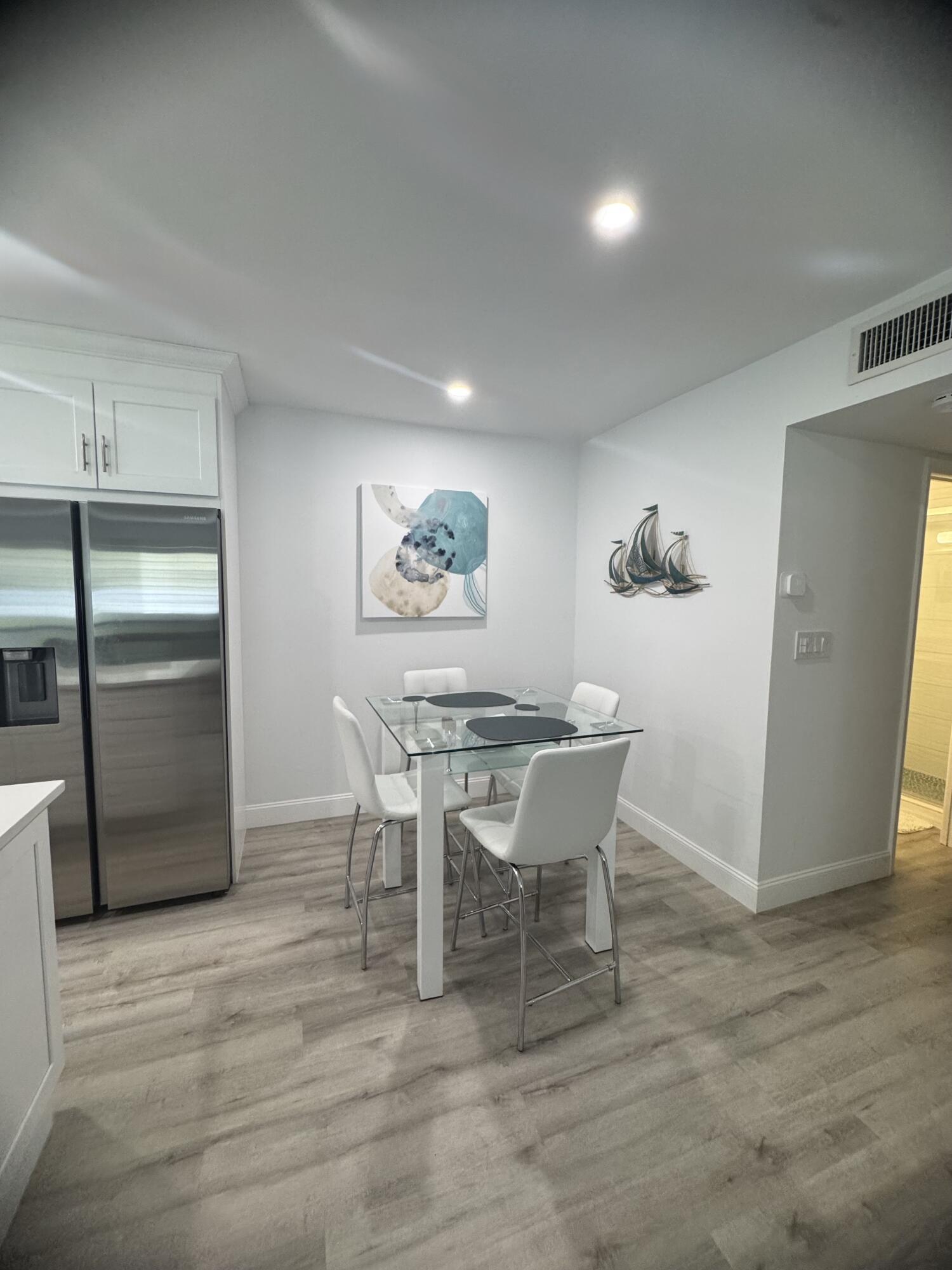 404 High Point Boulevard Delray Beach, FL 33445 - Photo 3 of 18 Dining Room