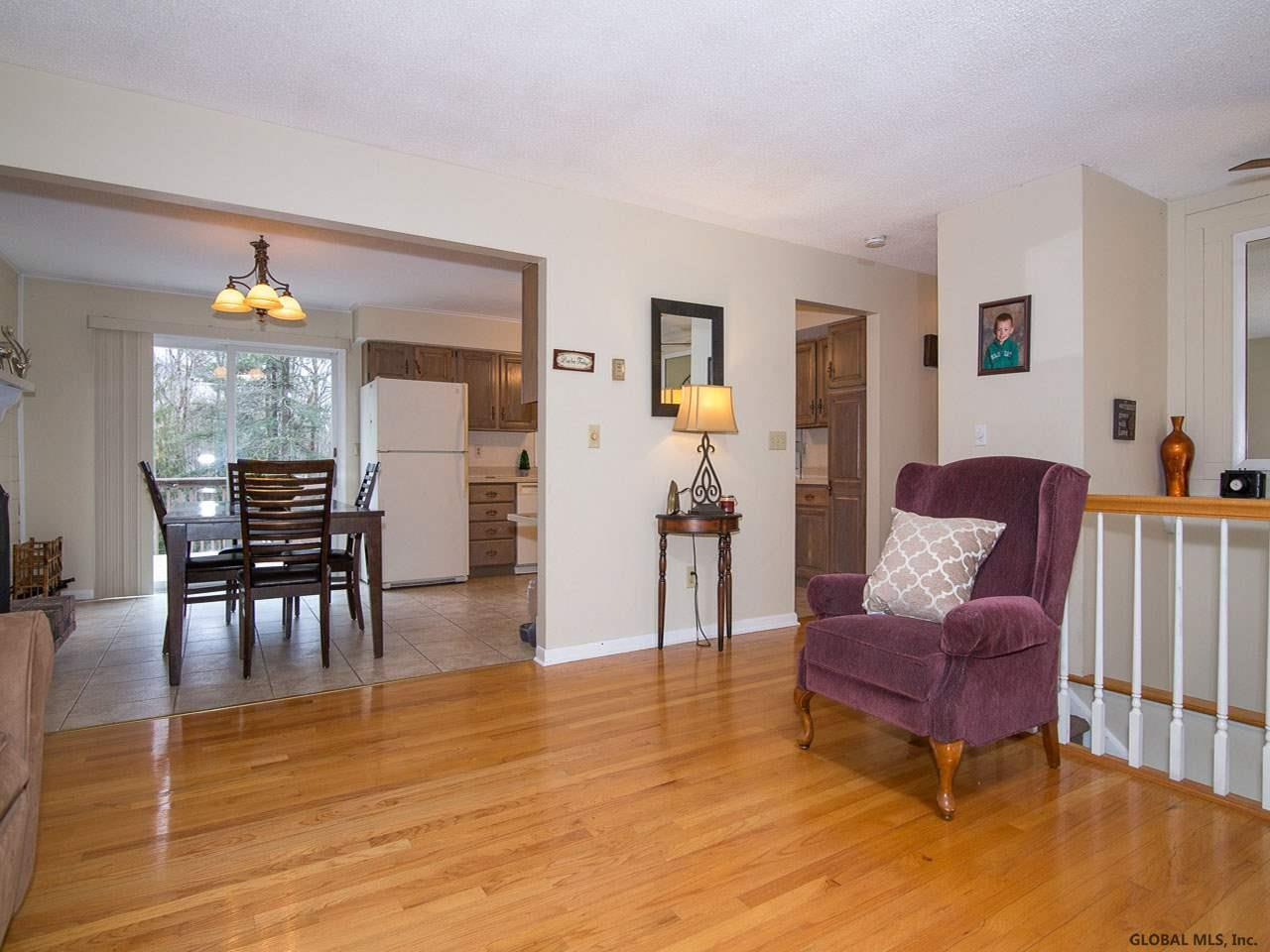107 Blue Barns Road Rexford, NY 12148 - Photo 8 of 25 Photo 8