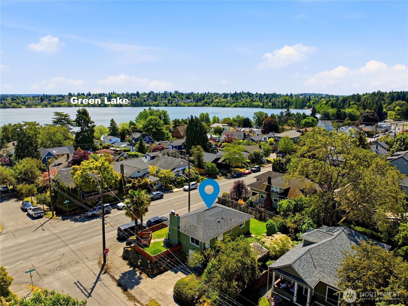 6825 Linden Avenue North Seattle, WA 98103 - Photo 39 of 40