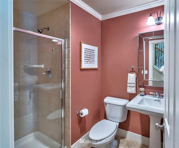 $1,746,000 | 17031 Northeast 114th Court, Redmond, WA 98052