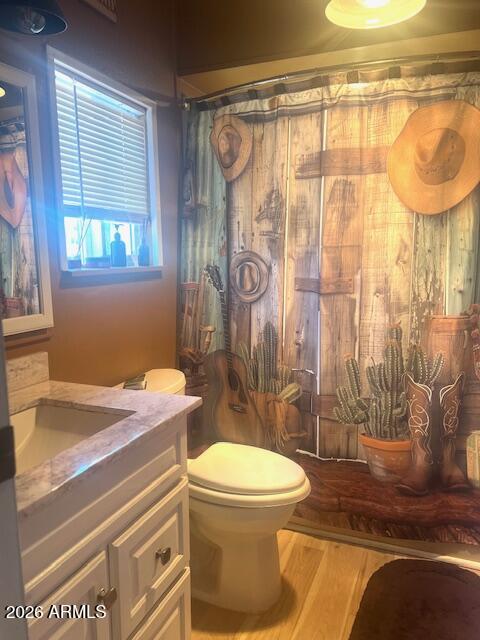 2605 South Tomahawk Road, Unit 170 Apache Junction, AZ 85119 - Photo 19 of 42 Check out the "cool" shower curtain