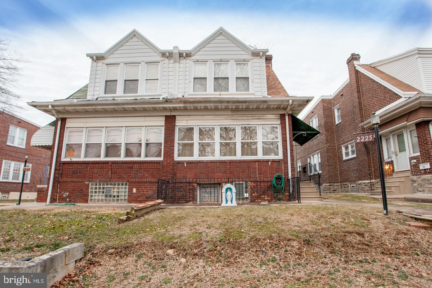 2225 Rhawn Street Philadelphia, PA 19152 - Photo 2 of 66 Gallery Image 2