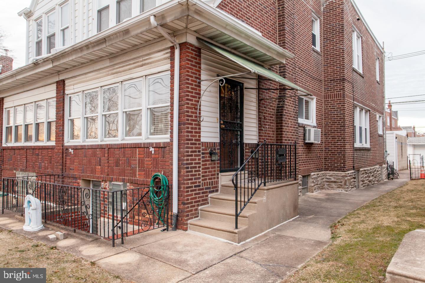 2225 Rhawn Street Philadelphia, PA 19152 - Photo 3 of 66 Gallery Image 3