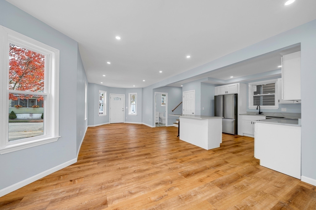 40 Grove Street Lynn, MA 01905 - Photo 15 of 42