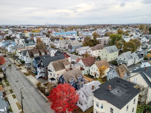 $595,000 | 40 Grove Street, Lynn, MA 01905