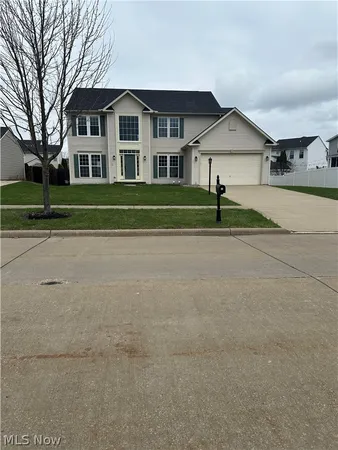 $499,900 | 82 Stonesthrow Drive, Berea, OH 44017