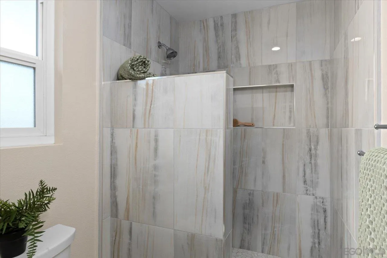 3746 Kelton Drive Oceanside, CA 92056 - Photo 23 of 49