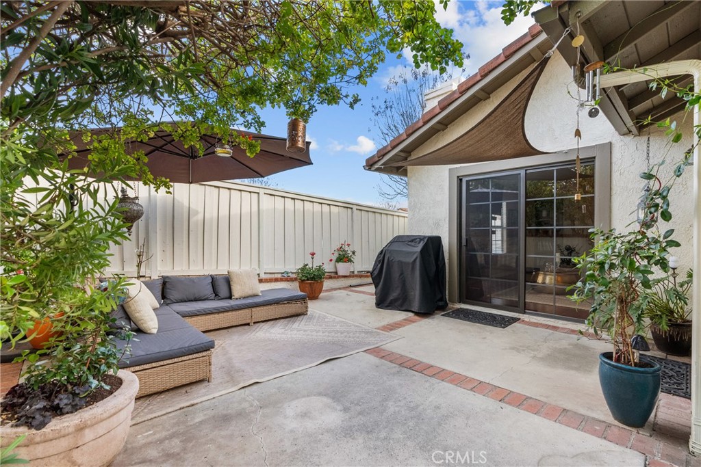 745 Wind Willow Way Simi Valley, CA 93065 - Photo 35 of 41