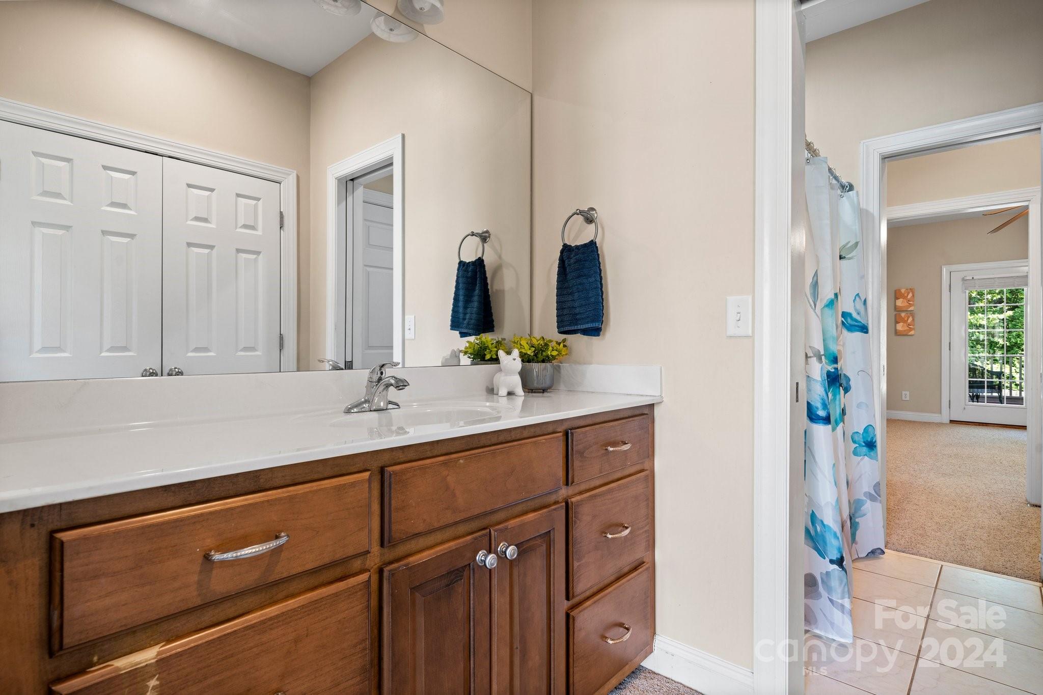 4002 Falling Creek Road Hickory, NC 28601 - Photo 26 of 48 Gallery Image 26