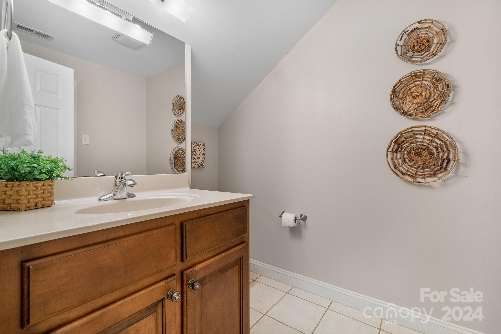 4002 Falling Creek Road Hickory, NC 28601 - Photo 33 of 48 Gallery Image 33