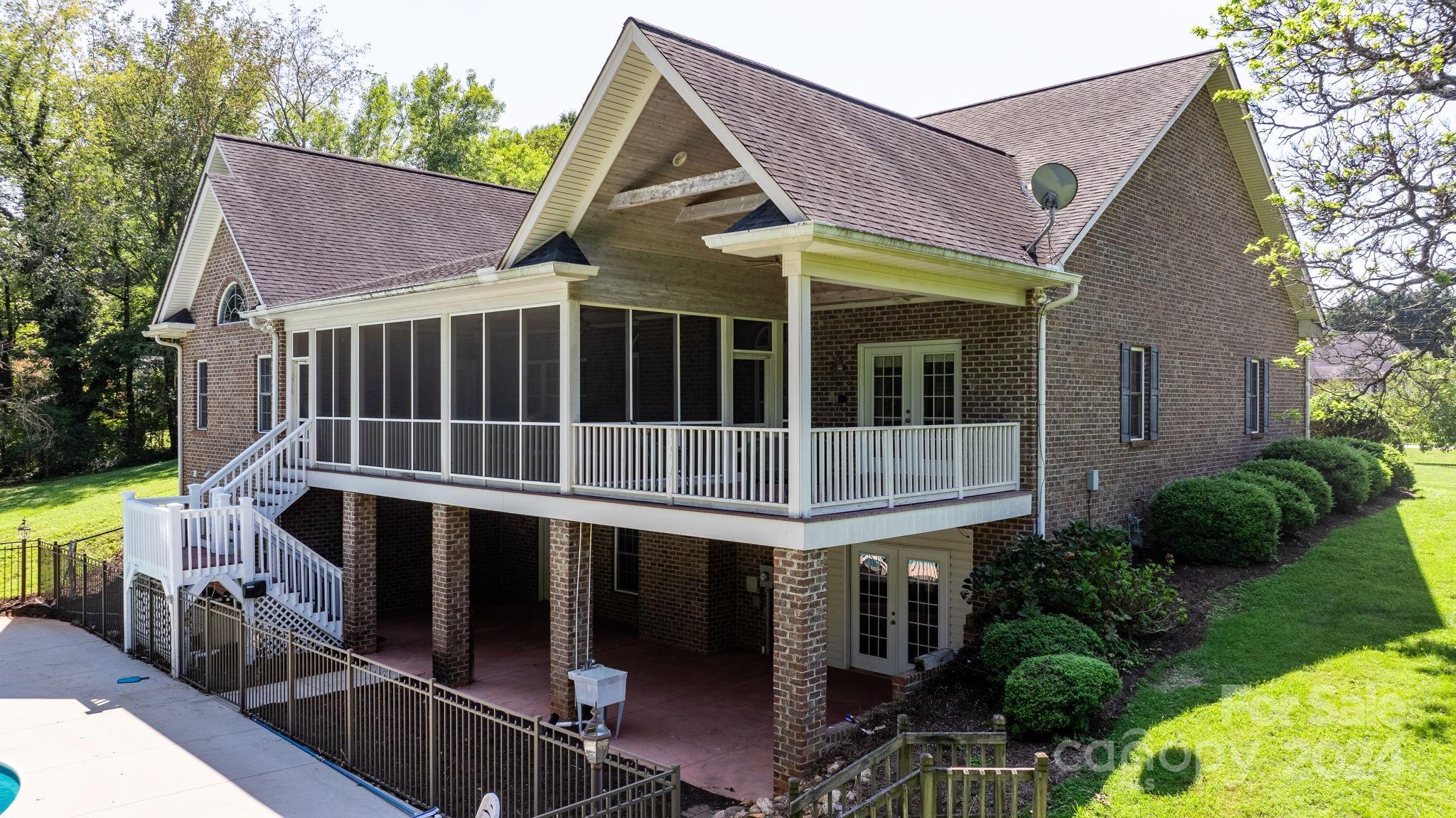 4002 Falling Creek Road Hickory, NC 28601 - Photo 43 of 48 Gallery Image 43