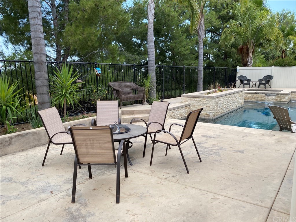 33203 Fox Road Temecula, CA 92592 - Photo 41 of 46