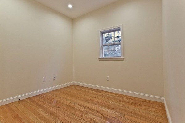3 Edgehill Road Saugus, MA 01906 - Photo 8 of 21 Gallery Image 8