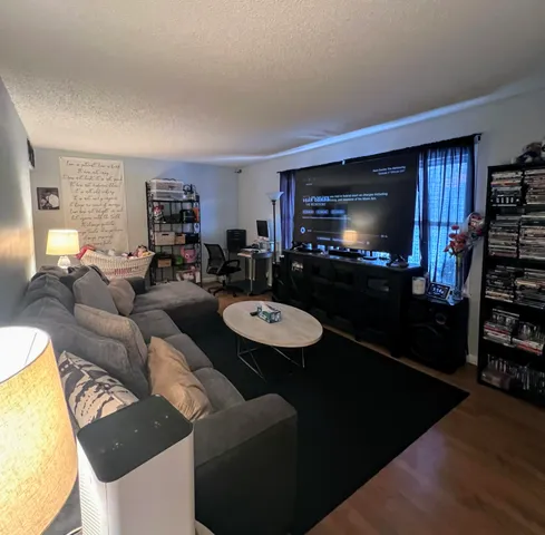 $299,900 | 6340 Quarterline Road, Spring Lake, MI 49456