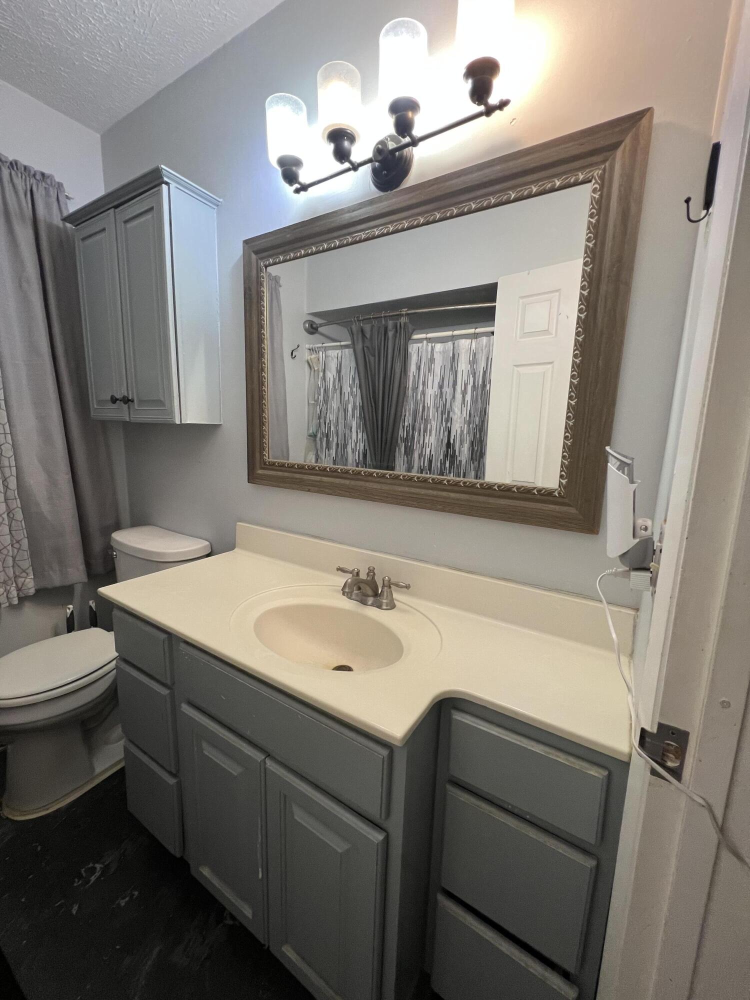 6340 Quarterline Road Spring Lake, MI 49456 - Photo 18 of 27 IMG_3123