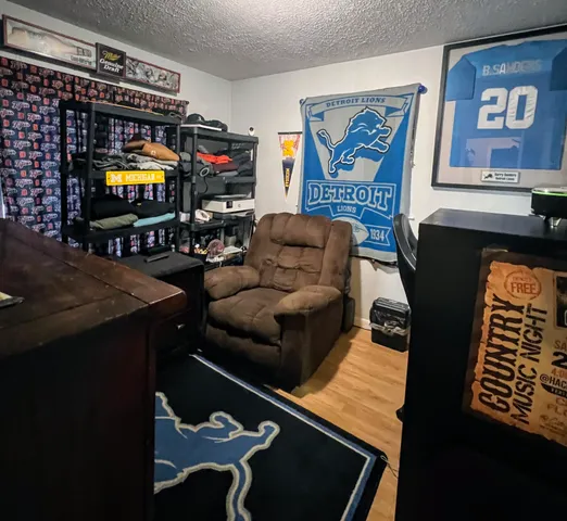 $275,000 | 6340 Quarterline Road, Spring Lake, MI 49456